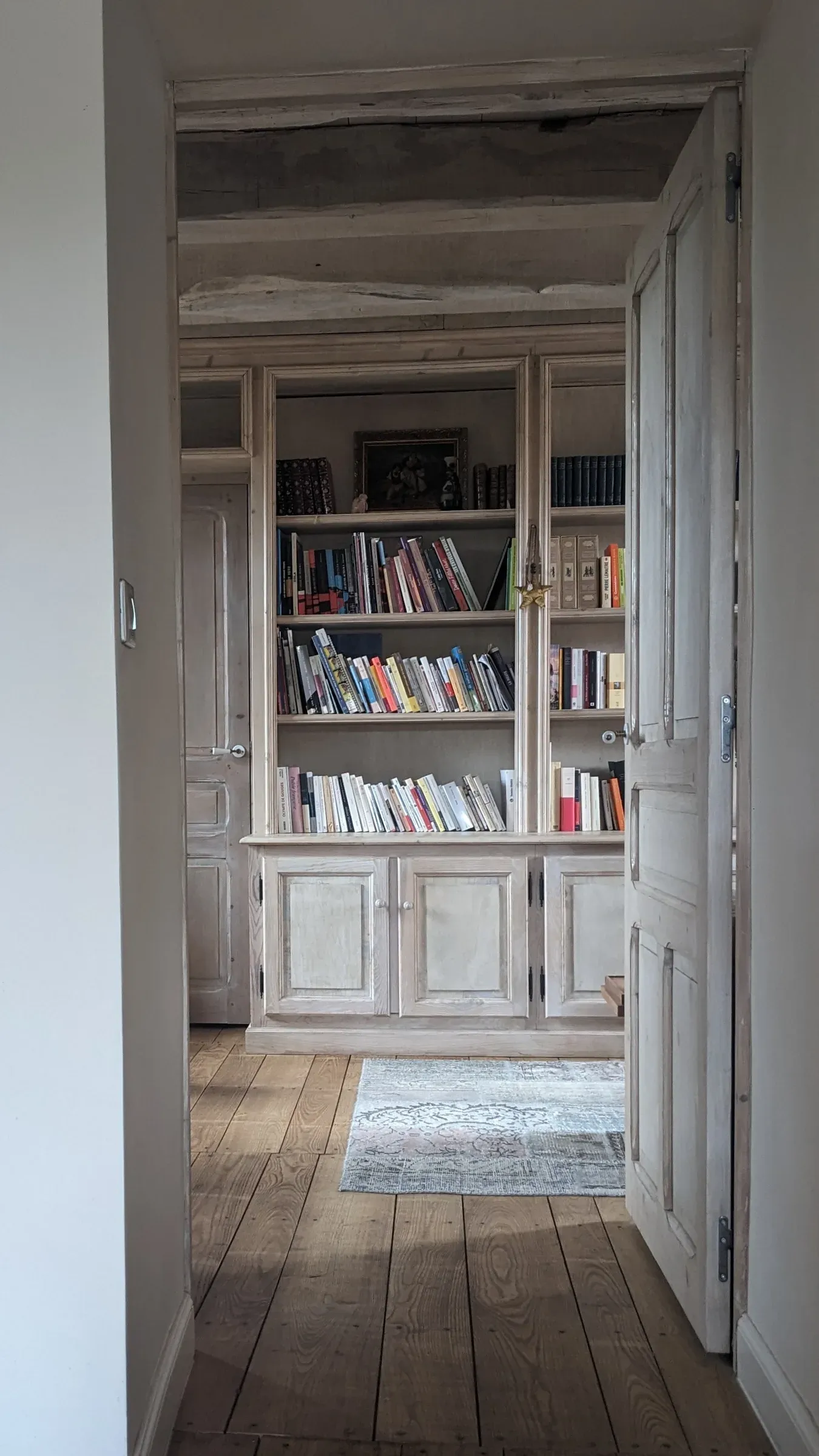 Aménagement d'une maison de 160 m² dans un hameau classé — photo 2